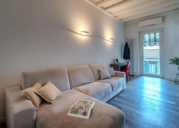 Duomo-Navigli - Suite Elegante In Centro Storico